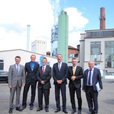 Bild vergrößern: Einweihung Industrieheizkraftwerk Albert Khler GmbH & Co. KG, Gruppenbild