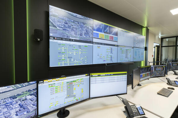 Bild vergrößern: Smart Control Center Switzerland